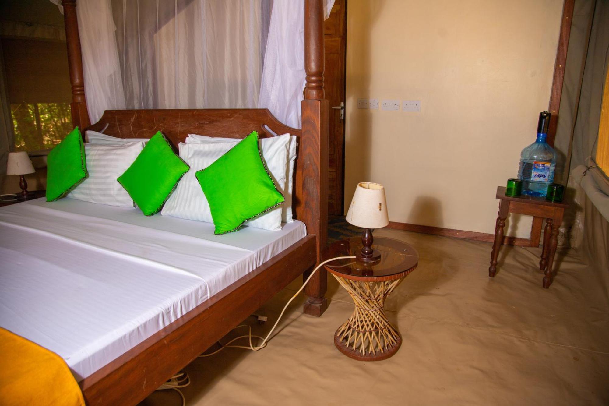 Firefly Eco Retreat Villa Shimoni Dış mekan fotoğraf